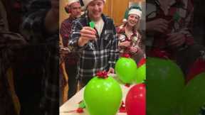 Balloon family gathering Christmas game 🎈🎄