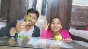 apple eating challenge, couple challenging videos, without hand eating challenge game