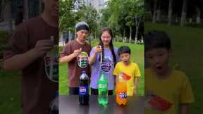 Whose Coke fountain is higher? So funny! #FunnyFamily#PartyGames